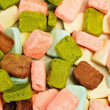 உறைய வைக்கவும்-உலர்ந்த ஐஸ்கிரீம்